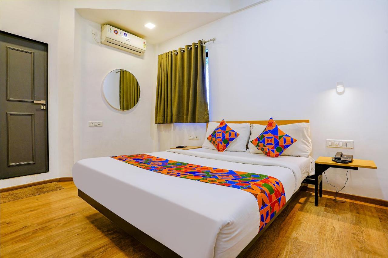 Fabexpress Highway Residency Hotel Mumbai Exterior photo