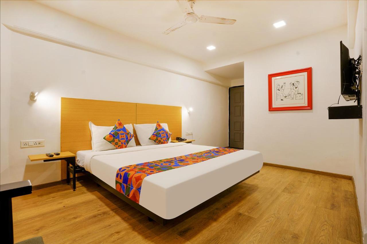Fabexpress Highway Residency Hotel Mumbai Exterior photo