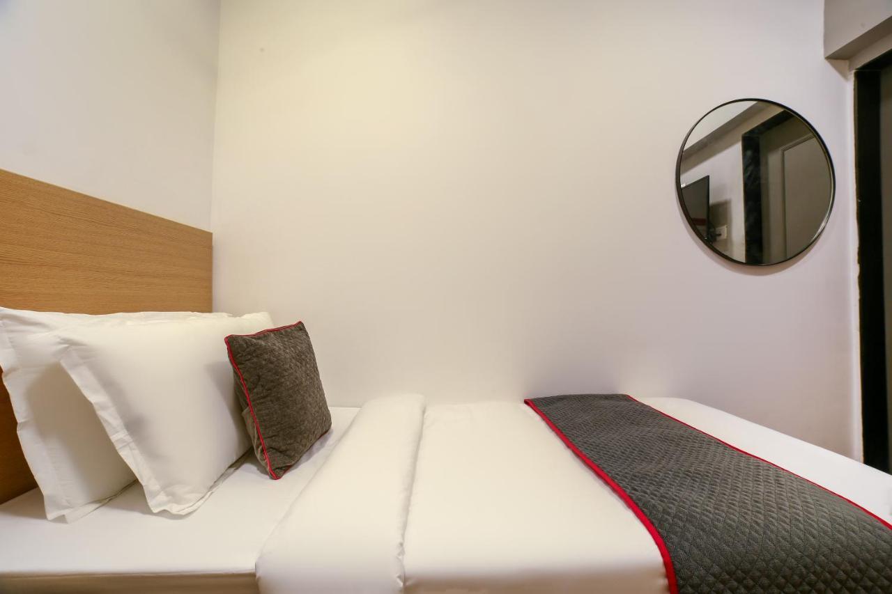Fabexpress Highway Residency Hotel Mumbai Exterior photo